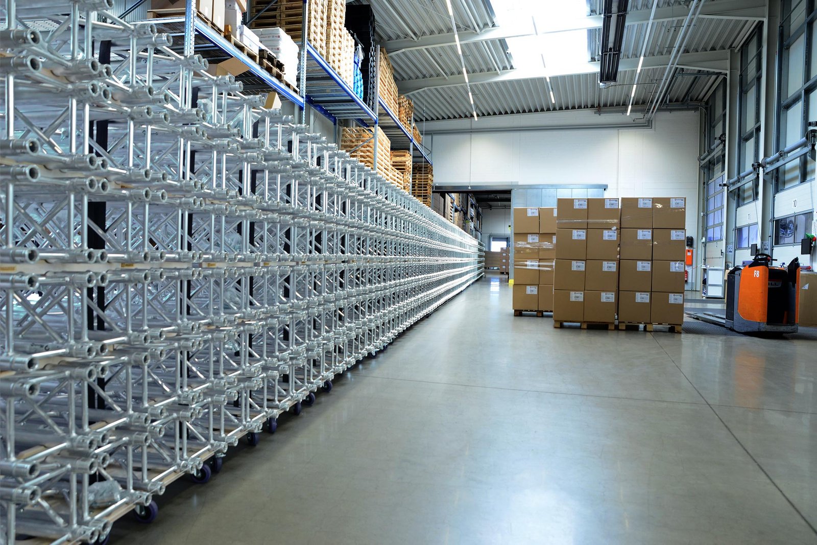Traversen-Lager im Logistikzentrum Bocholt